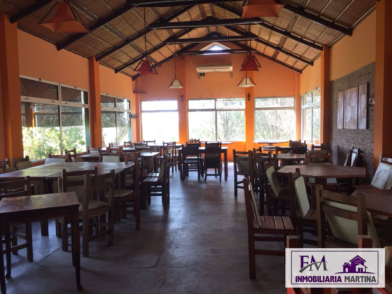 4 BathroomsBathrooms,Local Comercial,Venta/Alquiler,1097